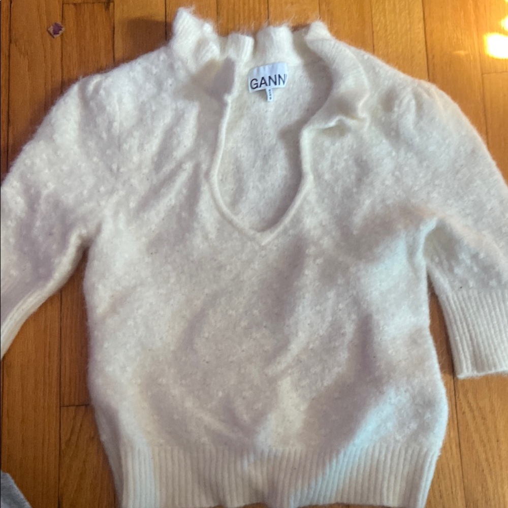 Women's Cream Sweater